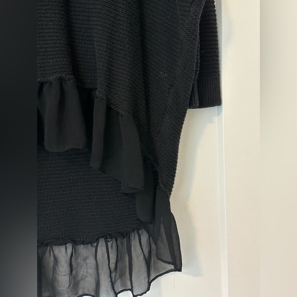 Lace bottom relaxed 3/4 sleeve - Picture 3 of 6